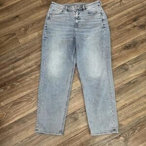 American Eagle Mom Straight High Rise Jeans Denim Women 14 Boho City